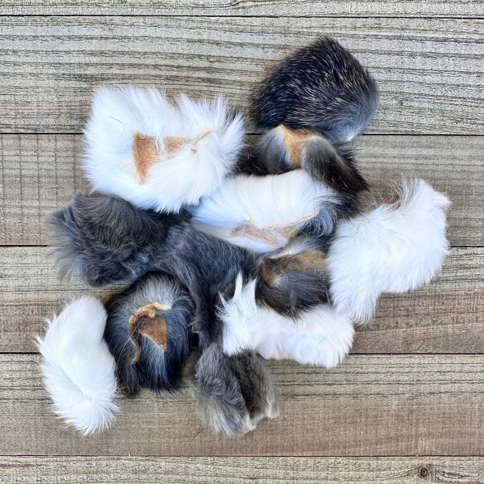 Rabbit Hide Pom Poms for Cats Homescape Pets